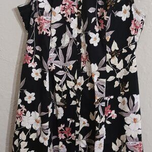Isaac Mizrahi V-neck Flowery design Long Sleeveless Flowy buttons 14 Dress.